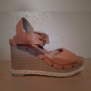 Reform Plataform Wedge Sandals Size 6M